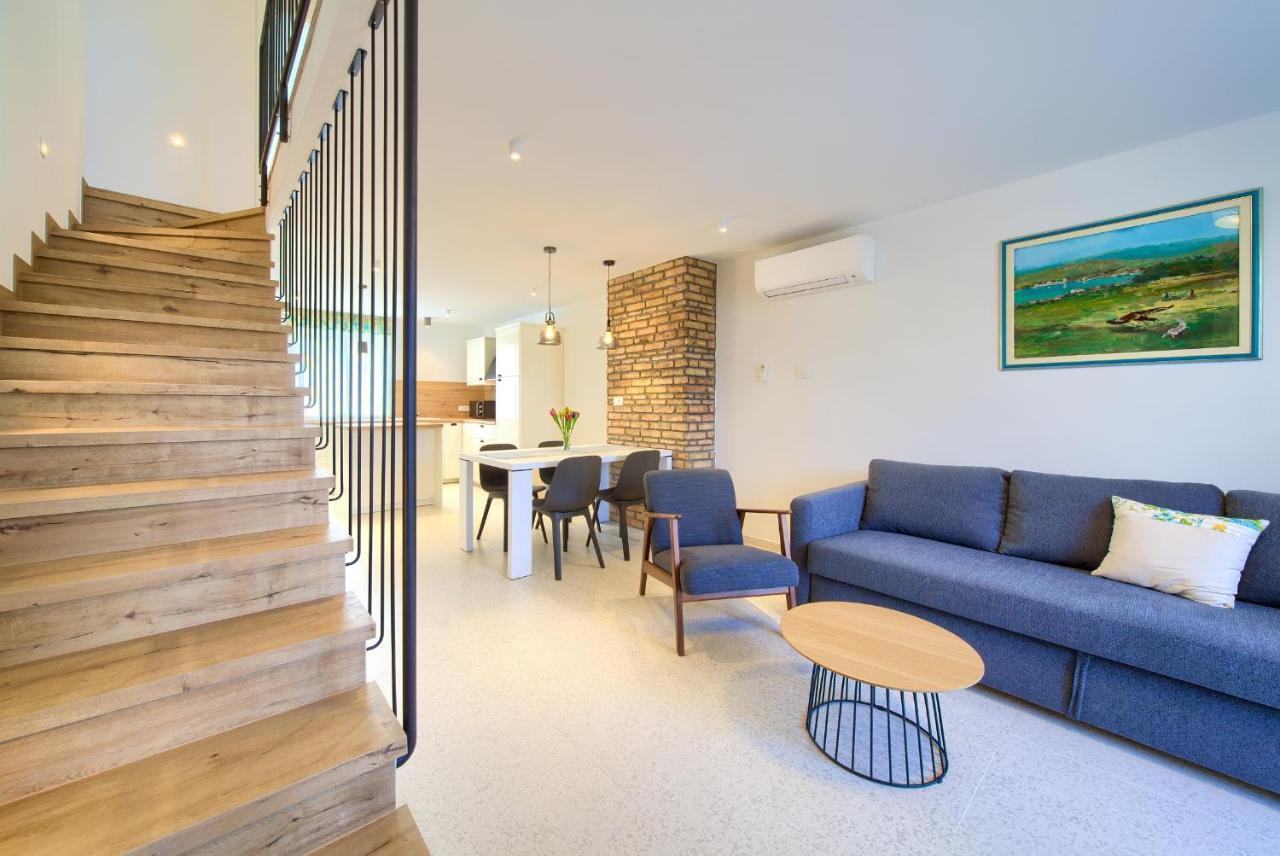 Placa Apartment