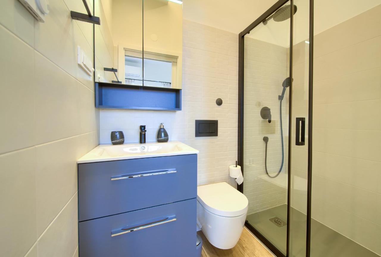 Apartment Placa Njivice